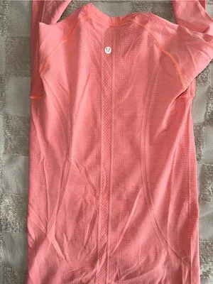 Lululemon Light Coral Swiftly Tech Long‎ Sleeve size 6 thumbnail 4