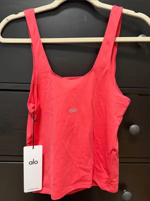 ALO Yoga Candy Red Softsculpt Tank Top NWT!! thumbnail 4