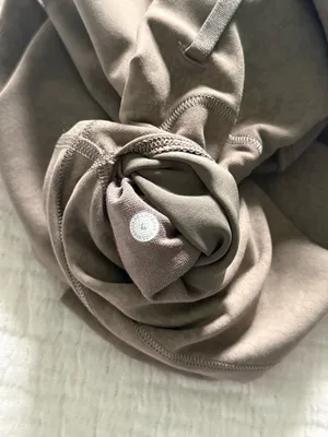 Lululemon Wunder train shorts 4” thumbnail 5