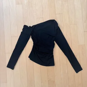 Princess Polly Belles long sleeve off the shoulder black long sleeve top thumbnail 2