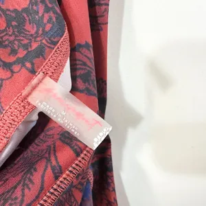 Free People Movement Medium Leggings‎ Red Blue Floral Rose High Rise Boho 1742 thumbnail 8