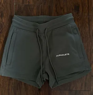 Alphalete Shorts thumbnail 1