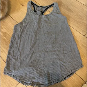 Lululemon striped tank top thumbnail 1