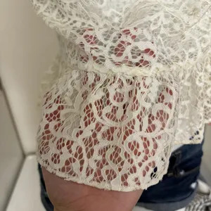 Vintage Bebe Cream Floral Sheer Lace Flutter Sleeve Peplum Top Extra Small XS thumbnail 2