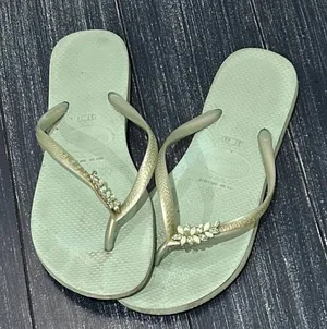Havaianas Jeweled Flip Flops thumbnail 1