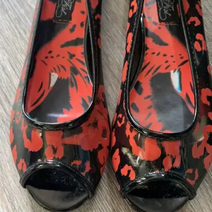 Iron Fist Girls Raw Power Peep Tow Flats Size 5 thumbnail 3