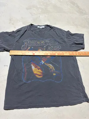 Daydreamer Johnny cash Vintage-Style Graphic Band T-Shirt small thumbnail 4