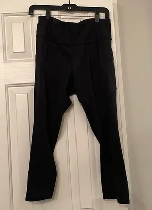 Athleta Black Leggings thumbnail 1