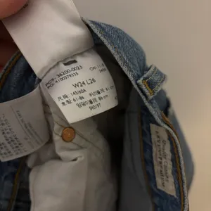 Levi’s 501 Jeans thumbnail 2