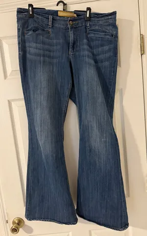 Seven7 Dark Blue Flare Jeans thumbnail 1