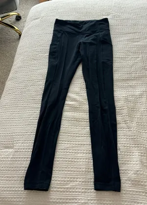 Lululemon Navy Leggings thumbnail 1