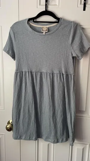 Blue Dress thumbnail 1