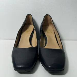 Naturalizer Warner Square Toe Solid Black Pump High Heels thumbnail 3