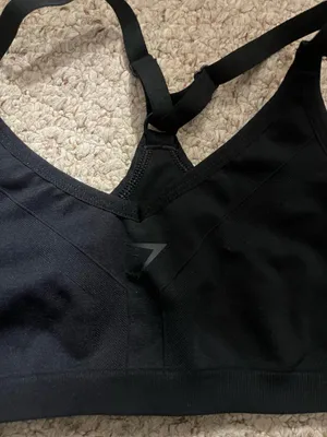 Gymshark Sports Bra thumbnail 2