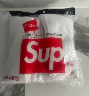 Pack of supreme socks thumbnail 1