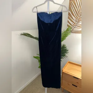 Bardot EVERLASTING VELOUR NAVY MIDI DRESS‎ Small US 4 thumbnail 3
