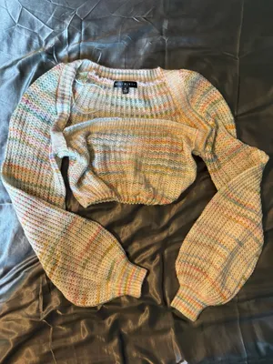 Lane 201 Cropped Sweater thumbnail 3