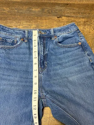 American Eagle Mom Straight Jean Womens 4 Comfort Stretch Waistband Blue thumbnail 4