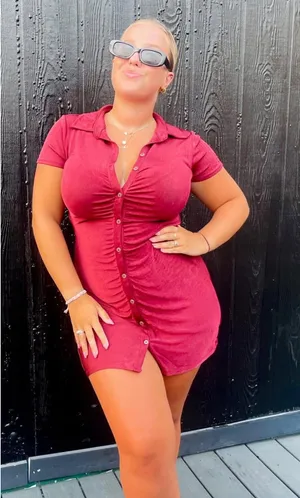 Red Short Dress thumbnail 1