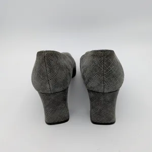Stuart‎ Weitzman Gray Textured Square Toe Block Heel Pumps Womens 8 AA Narrow thumbnail 5