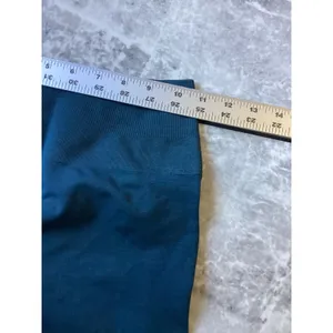 Alphalete Amplify Seamless Scrunch Butt Biker Shorts Teal Blue Womens Small thumbnail 3