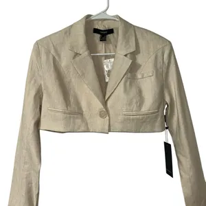 Forever 21 Beige Cropped Blazer(Size Small) thumbnail 3