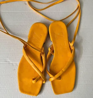 ZARA Leather Sandals thumbnail 3