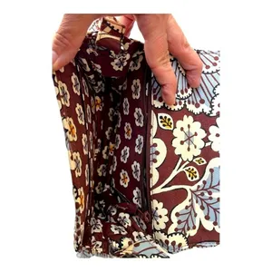 Vera Bradley Burgundy Floral Quilted‎ Cotton Crossbody Messenger Bag Handbag thumbnail 5