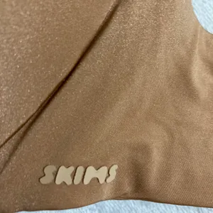 SKIMS Wireless Push Up Bra 36D thumbnail 3