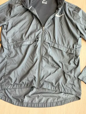 Black Nike Running Jacket Women’s thumbnail 4