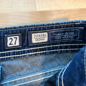 Miss Me Skinny Low-Rise Jean, 27 thumbnail 9