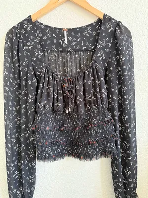 Free People Lolita Long Sleeve Floral Blooms Blouse Black‎ S thumbnail 4