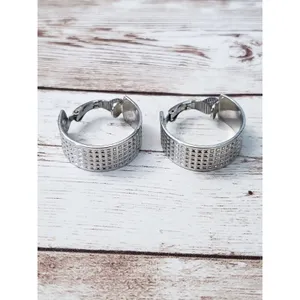 Vintage Clip On Earrings - Square Design Silver Tone Hoops 7/8" thumbnail 3