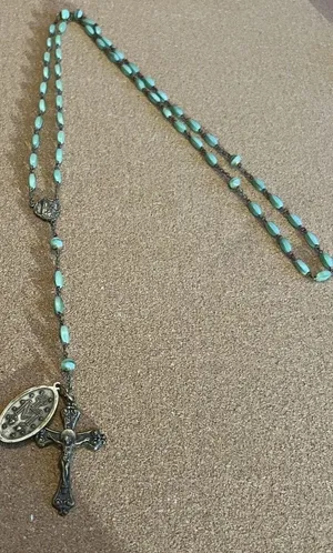 Art Deco Style RosaryAqua Glass Beads Silver-Tone Crucifix Saint Therese 1930’s thumbnail 1