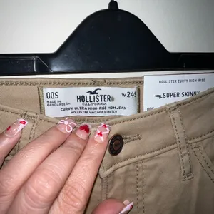 Hollister Women's Tan Skinny Pants 24S Curvy‎ super skinny thumbnail 2