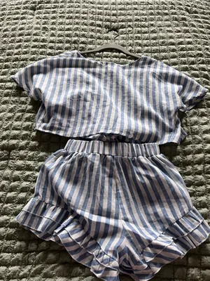 Amazon Blue and White Striped Women's Shorts Set thumbnail 2