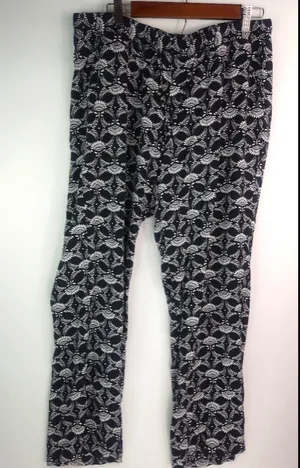 Old Navy L Loungewear Pull-On Pocketed Black White Flower Wide Leg Pants thumbnail 1