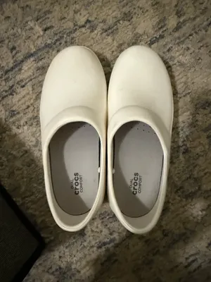 Croc clogs  thumbnail 2