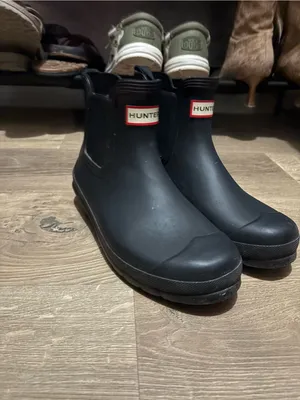 Hunter Black Short Chelsea Rain Boots for Men thumbnail 2