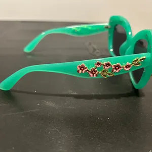 Floral Embellished Sunglasses Green thumbnail 9