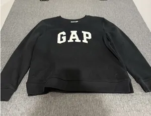 GAP Women's Black Logo Crewneck Cropped Sweatshirt Sz S thumbnail 1