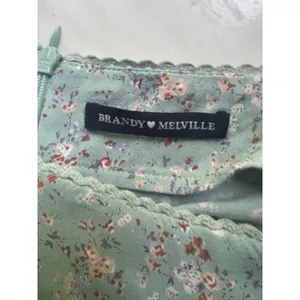 Brandy Melville Sage Green Floral Midi Skirt Side Slit Ditsy Flower MLA308L thumbnail 4