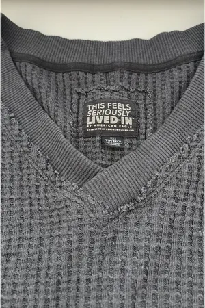 american eagle v neck sweatshirt thumbnail 3