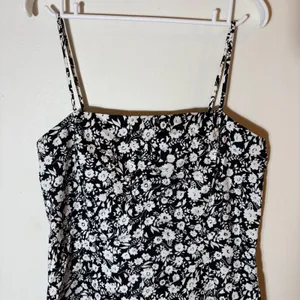 Ann Taylor Black White Floral Fit & Flare Spaghetti Strap Dress Size 12‎ thumbnail 2
