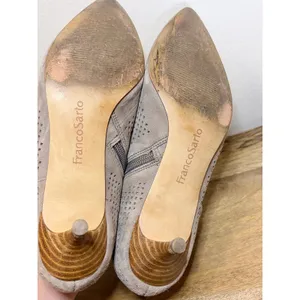 Franco Sarto Taupe Suede Perforated Pointed Toe Kitten Heel Booties 6.5 thumbnail 6