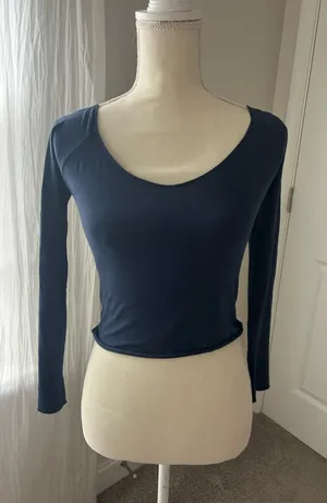 Brandy Melville Top thumbnail 1