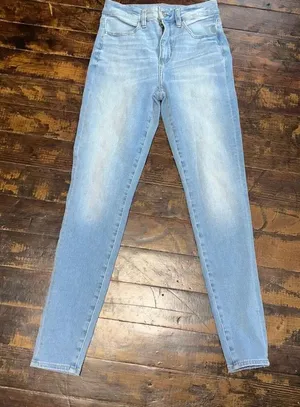 American Eagle distressed 2 super high rise jeggings thumbnail 1