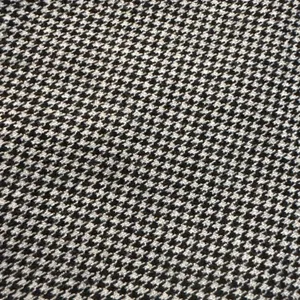 Old Navy Mini Skirt XL Black Gray Houndstooth thumbnail 6