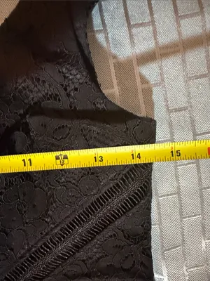 Lulu's Black Lace V-Neck Maxi Dress thumbnail 8