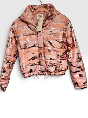 NWT Ashley Outerwear Rose Gold Metallic Camo Puffer Jacket Size M thumbnail 2
